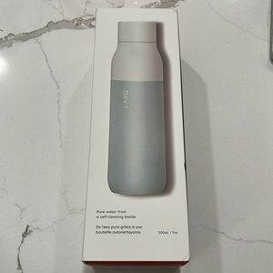 Larq self-cleaning water bottle